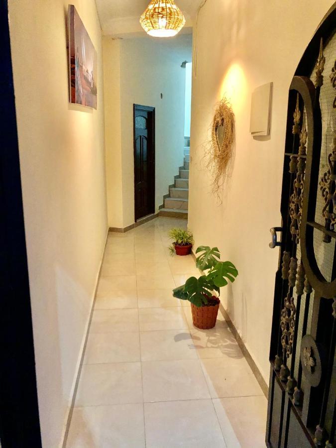 Moderno Apartamento En El Centro , A 3 Min Del Mar II アシラー エクステリア 写真