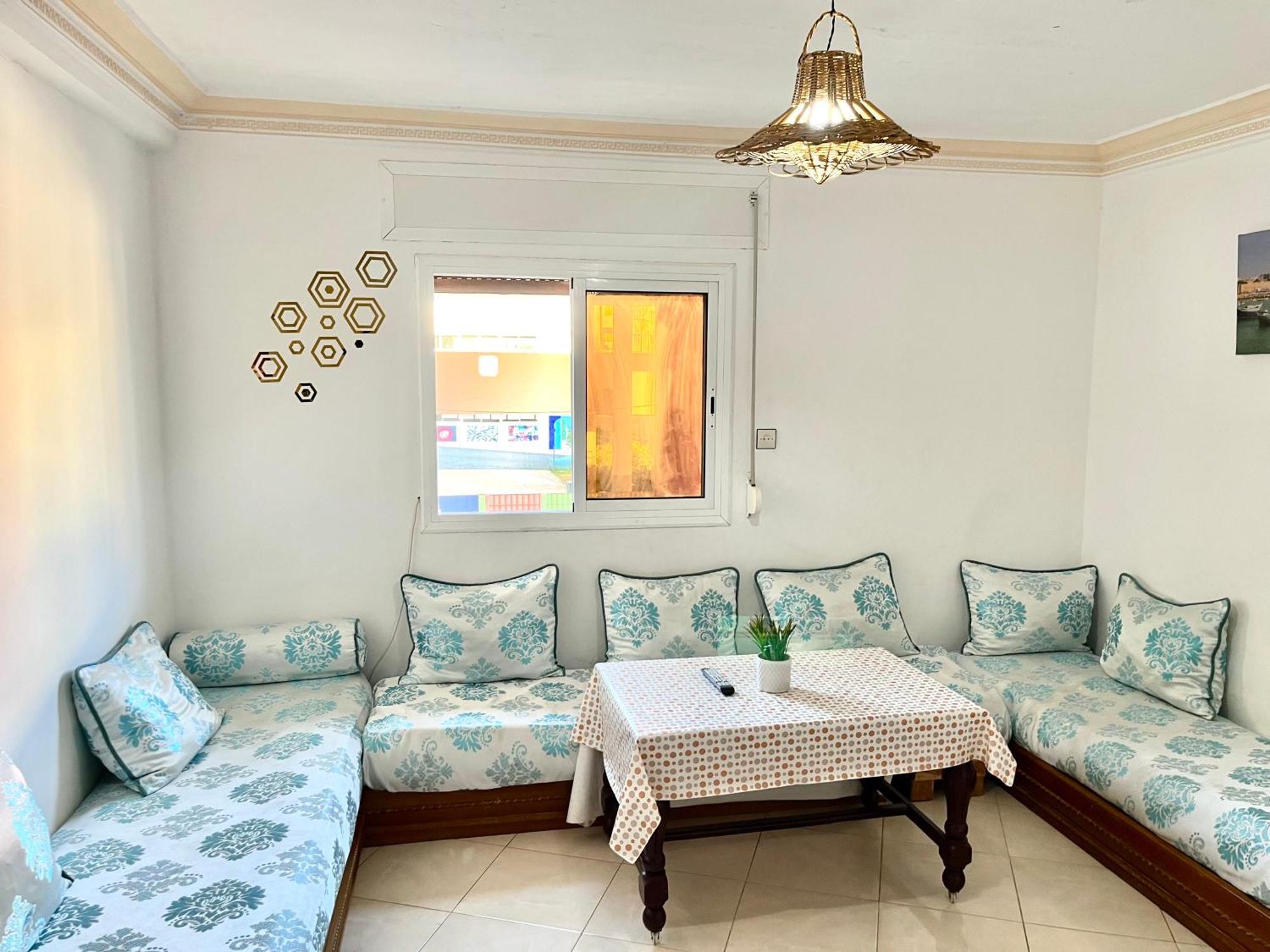 Moderno Apartamento En El Centro , A 3 Min Del Mar II アシラー エクステリア 写真